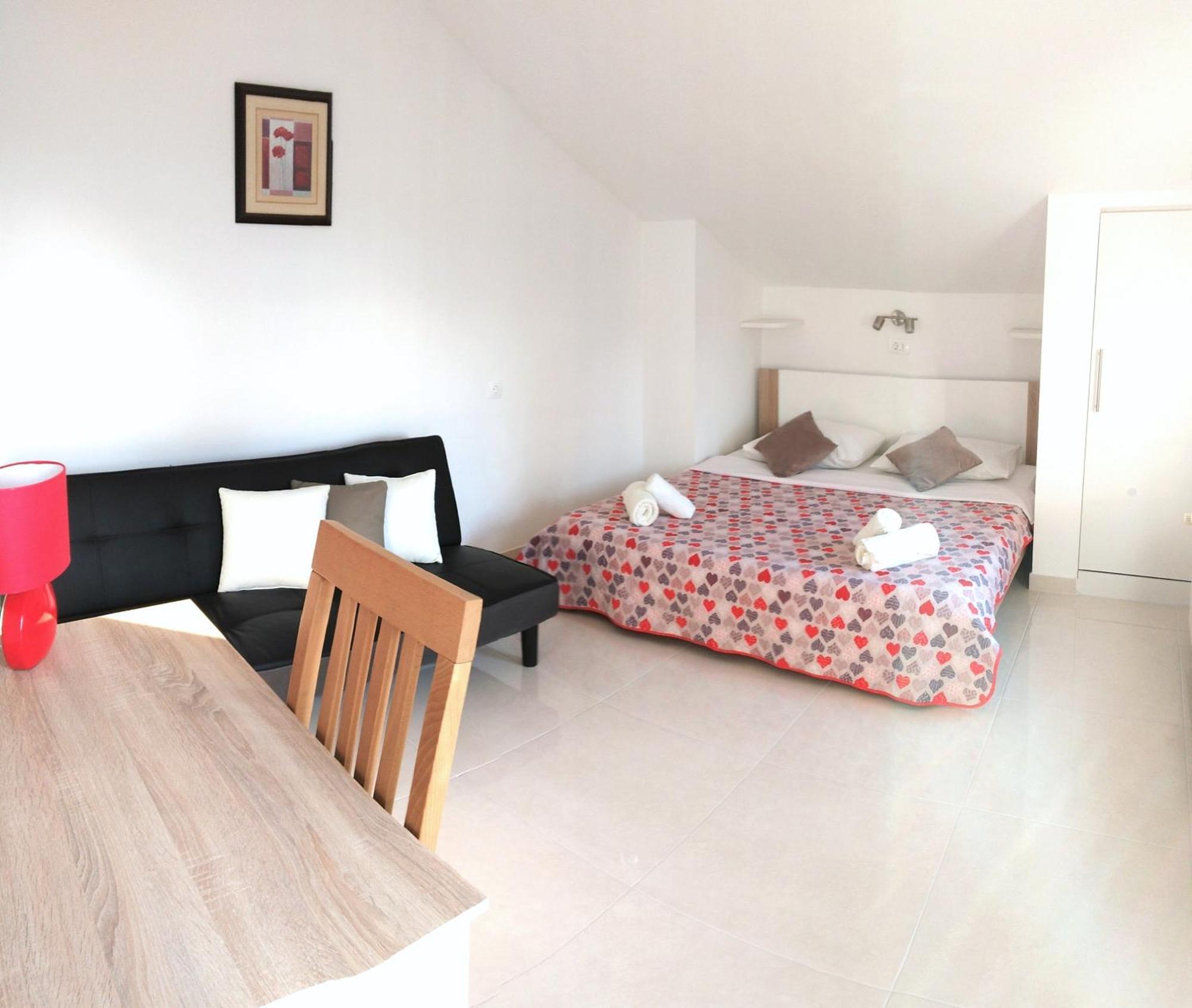 Guesthouse Cecilia مالينسكا المظهر الخارجي الصورة