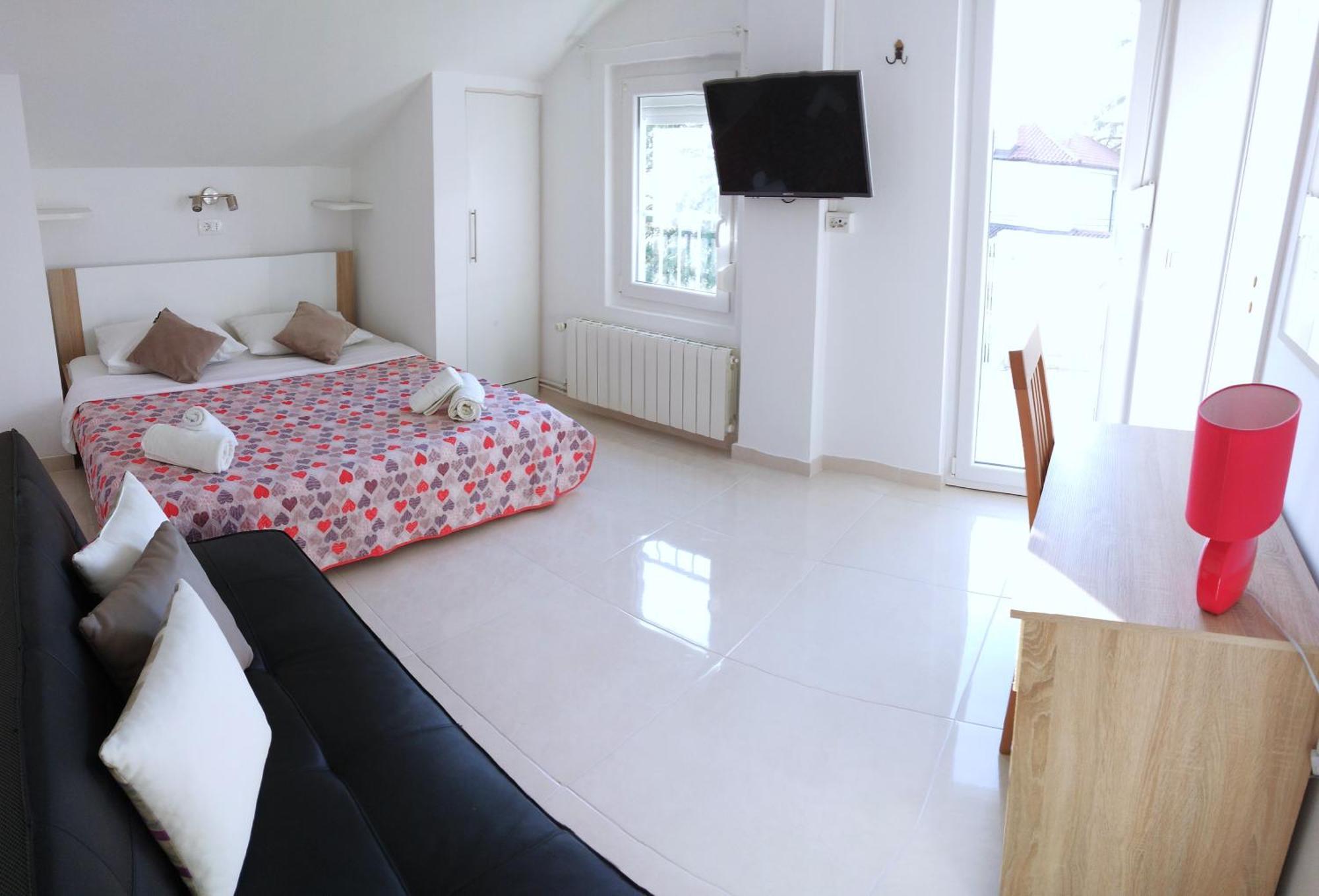 Guesthouse Cecilia مالينسكا المظهر الخارجي الصورة