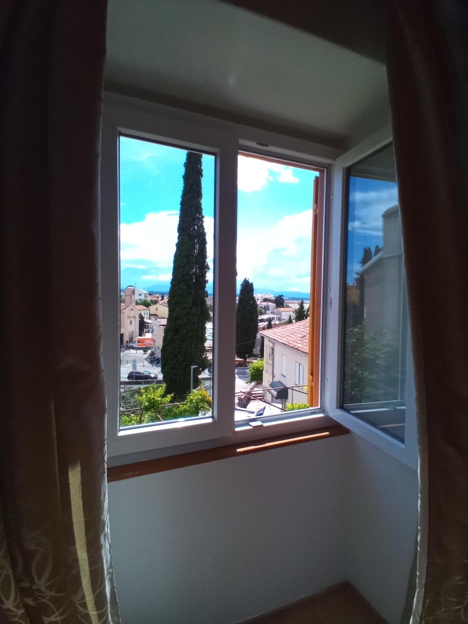 Guesthouse Cecilia مالينسكا الغرفة الصورة