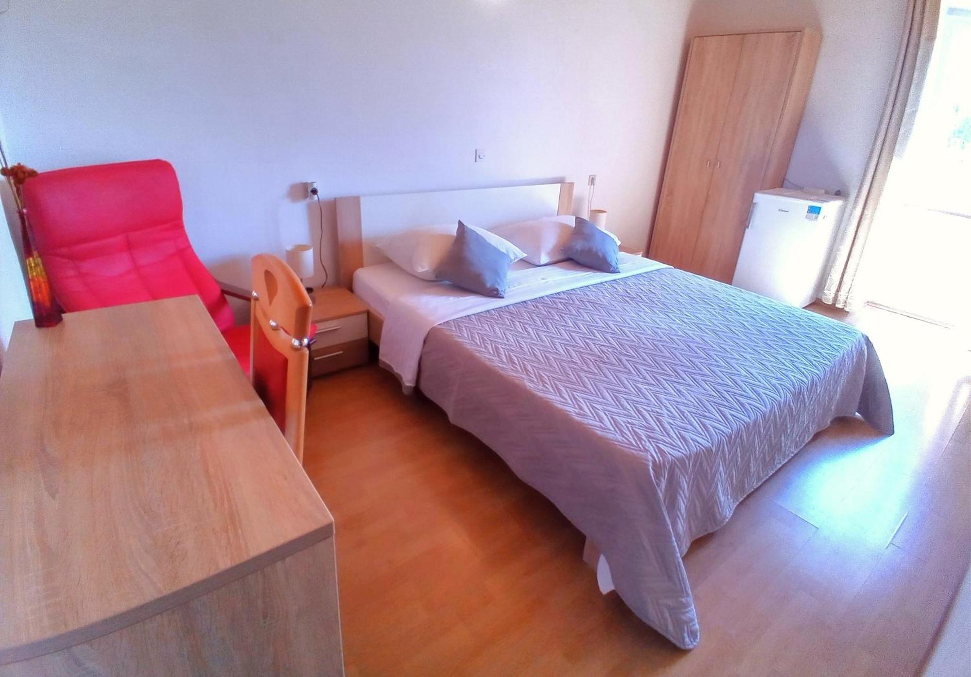 Guesthouse Cecilia مالينسكا الغرفة الصورة