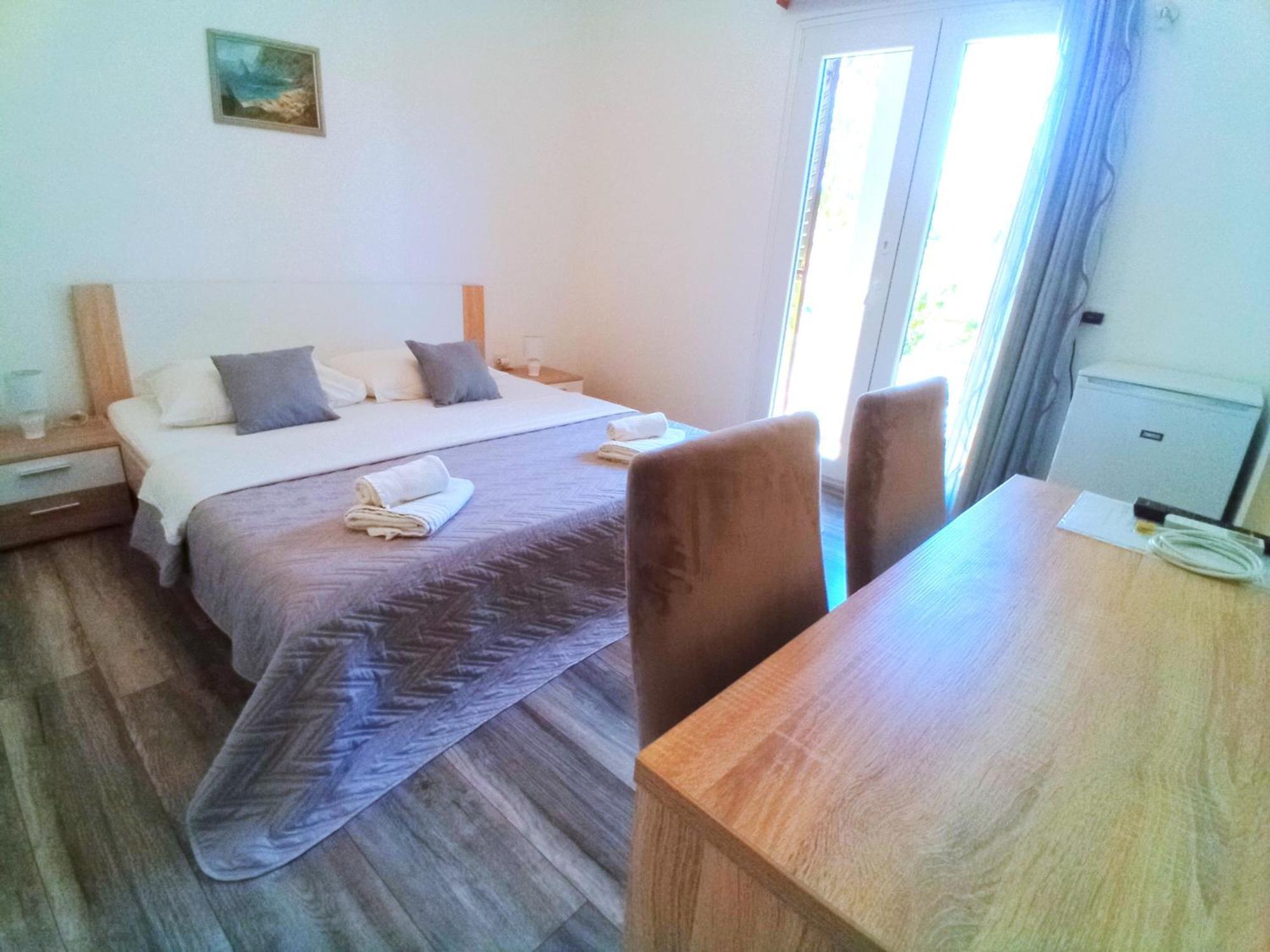 Guesthouse Cecilia مالينسكا المظهر الخارجي الصورة